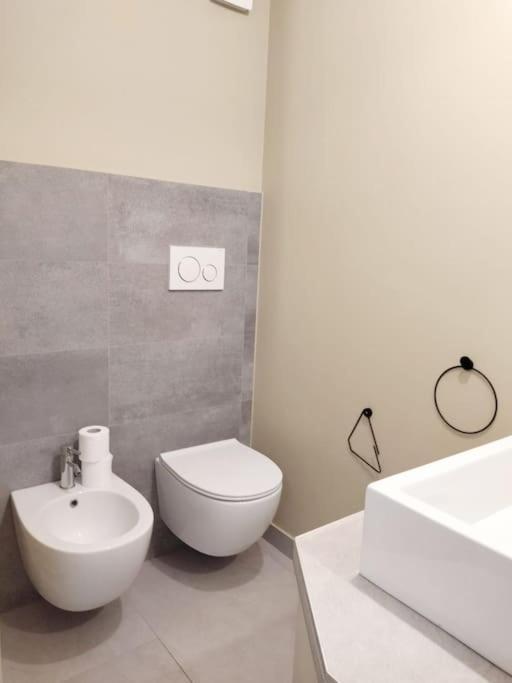 Apartament La Vetrina Sulla Citta Mediolan Zewnętrze zdjęcie
