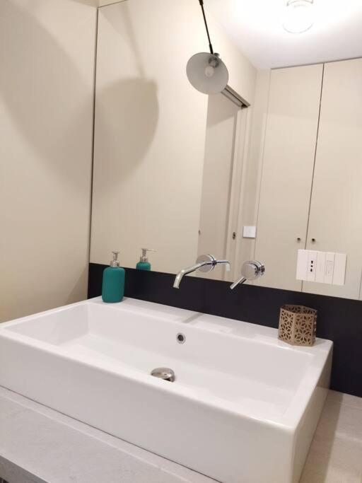 Apartament La Vetrina Sulla Citta Mediolan Zewnętrze zdjęcie
